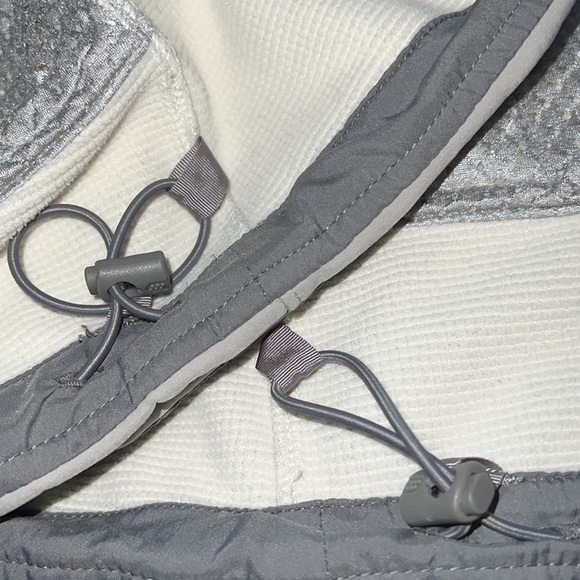 Patagonia polar tech zip up running waterproof breathable light gray jacket Sz L - Picture 12 of 12